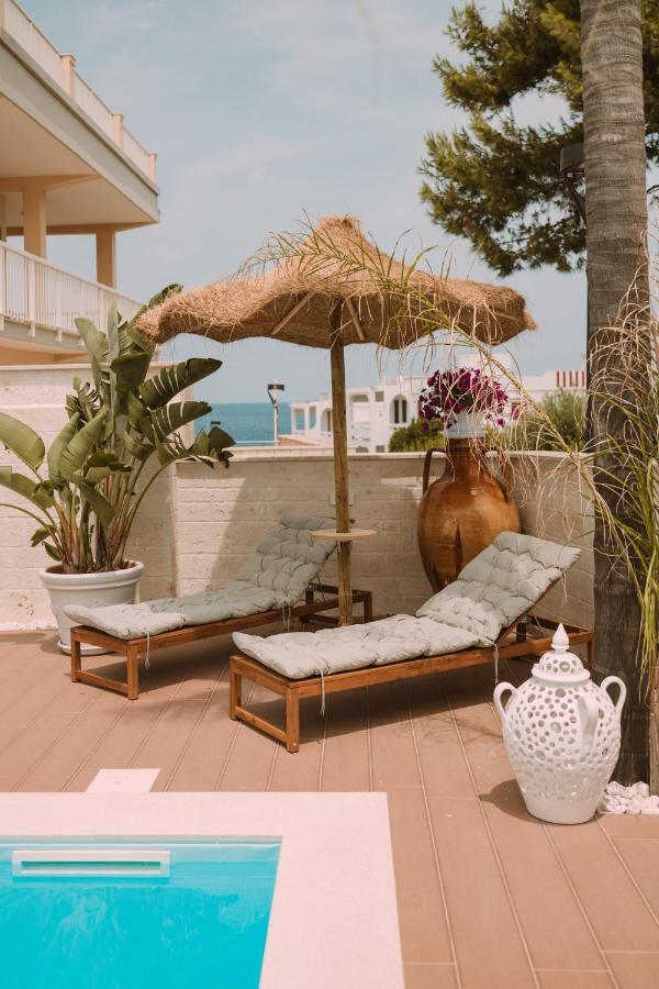 Dimora Nesea Bed & Breakfast Cozze Ngoại thất bức ảnh